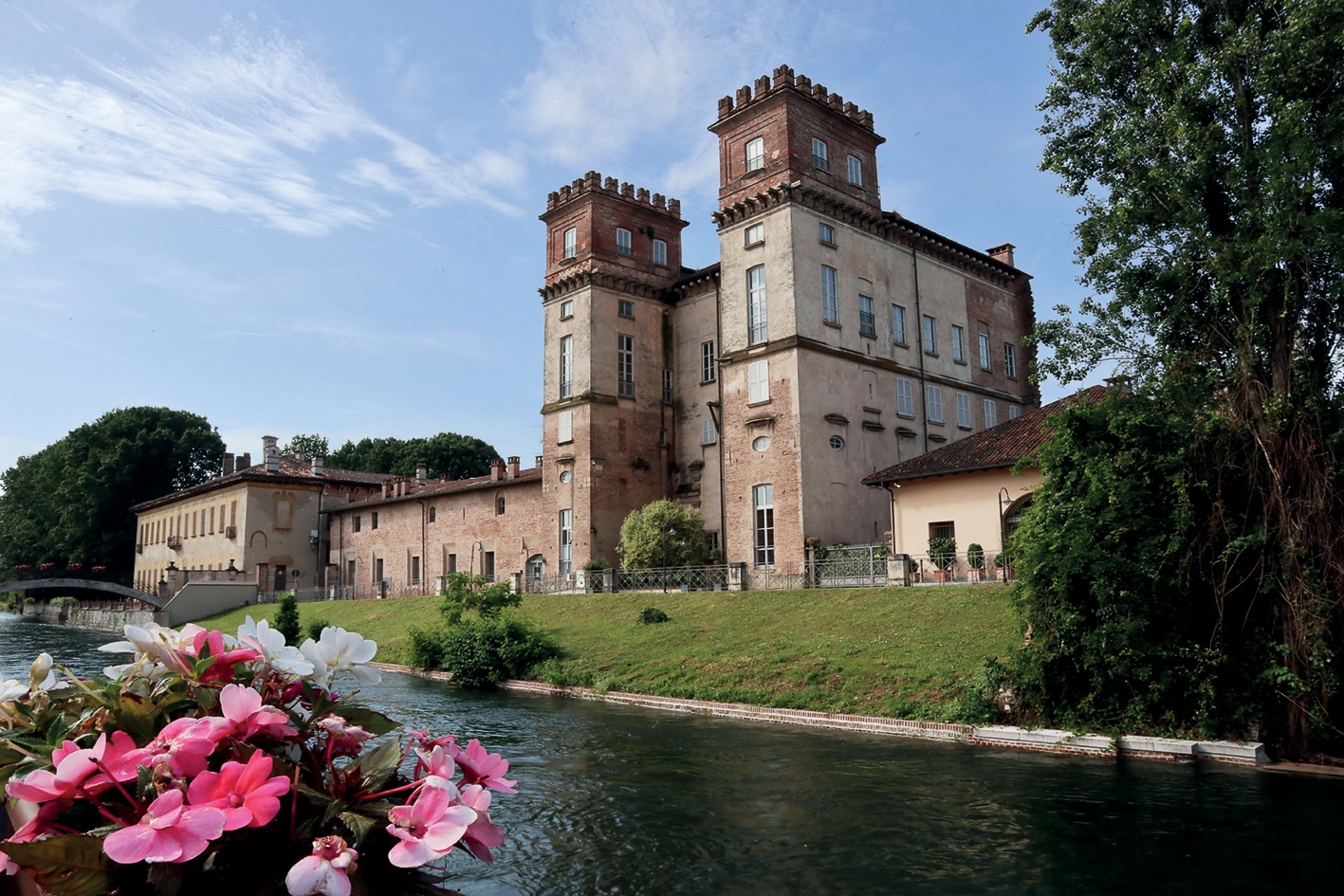 06 Robecco sul Naviglio Palazzo Archinto credits Archivio Fotografico Itineraria.jpg