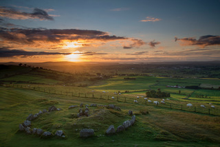 I cieli Loughcrew Cairns