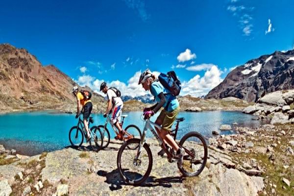 valtellina in bici foto